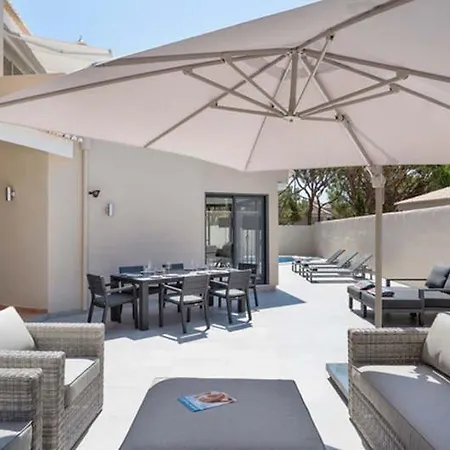 Vale Do Garrao Sleeps 6 With Pool Air Con And Wifi