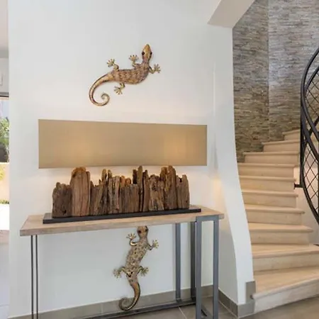 Vale Do Garrao Sleeps 6 With Pool Air Con And Wifi 别墅 *